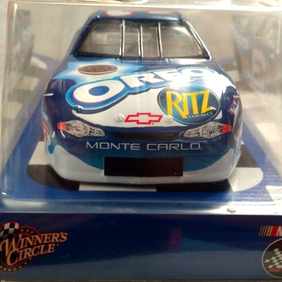 Action 2002 Chevrolet Monte Carlo #3 Dale Earnhardt Jr Oreo/Ritz 1:24 Diecast - Picture 2 of 9